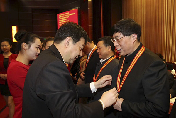 6711632707524977.jpg 5b32a287c4a22e4e270b52759bea5ffb_201803051415011779.jpg